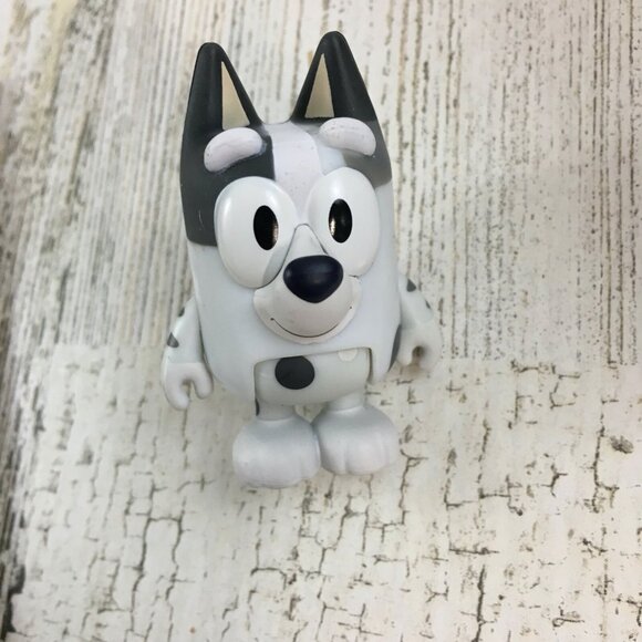 Bluey OLDER SOCKS and MUFFIN Set Heeler Cousin Standing Figure Blue RARE - Picture 2 of 16